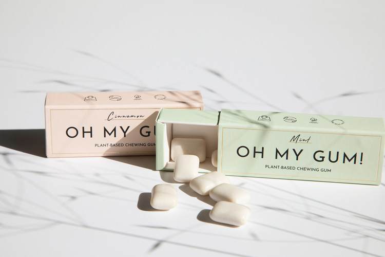 OH-MY-GUM-Mint-and-Cinnamon-packets-x2.jpg