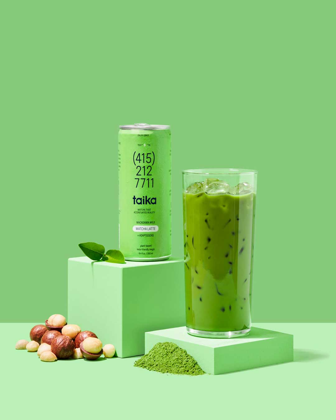 澳洲堅(jiān)果奶制成的抹茶拿鐵運(yùn)動(dòng)飲料包裝設(shè)計(jì)4.jpg 澳洲堅(jiān)果奶制成的抹茶拿鐵運(yùn)動(dòng)飲料包裝設(shè)計(jì)4.jpg