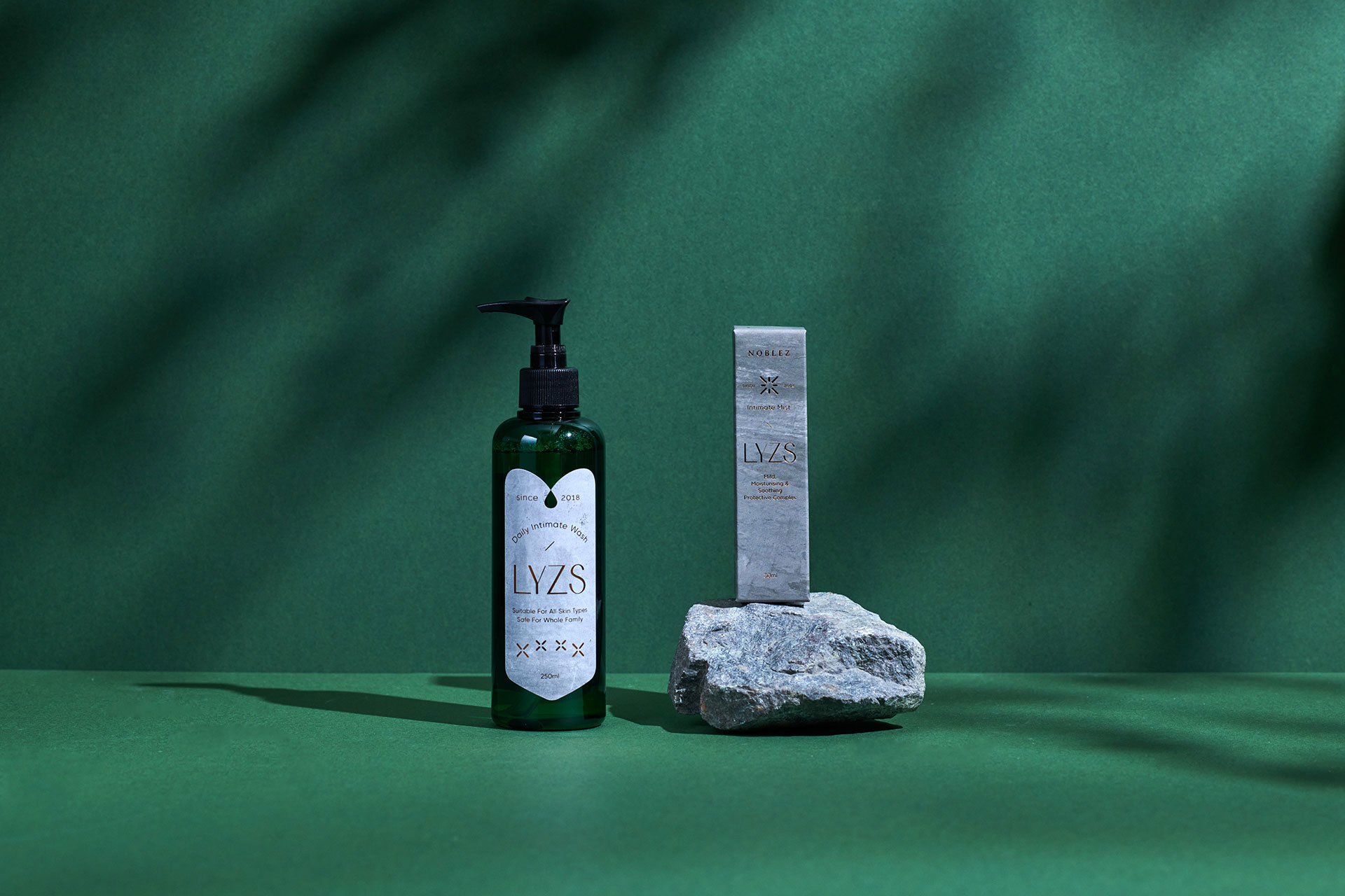 品牌公司做的女性产品包装 (1).jpg 品牌公司做的女性产品包装 (1).jpg